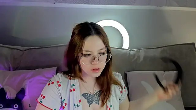 Snapshot of Krysadapp chatting on 3, 3, 2026 Krysadapp online show from 3, 3, 2026