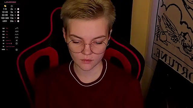 KrisNeal online show from 25, 10, 2025