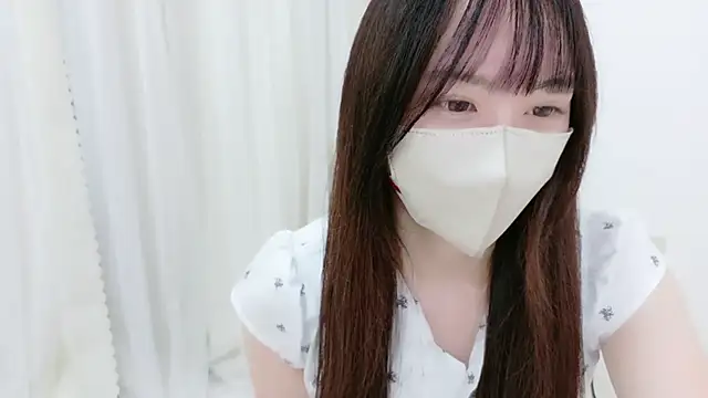 Snapshot of _Mia_land_ chatting on 3, 10, 2025  Mia land  online show from 3, 10, 2025