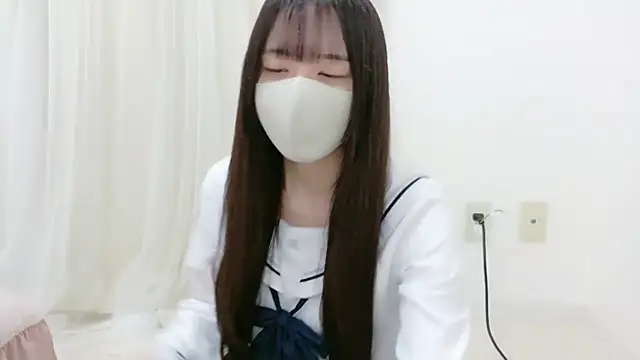 Snapshot of _Mia_land_ chatting on 29, 10, 2025  Mia land  online show from 29, 10, 2025