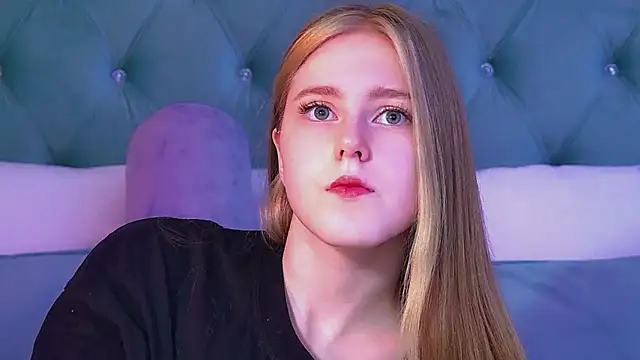 Snapshot of LexiBookwell chatting on 6, 2, 2026 LexiBookwell online show from 6, 2, 2026