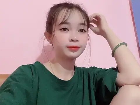 Snapshot of Suna7383 chatting on 12, 10, 2025 Suna7383 online show from 12, 10, 2025