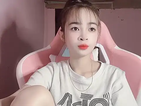 Suna7383 online show from 13, 11, 2025