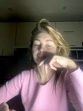 MartaLuna  online show from 19, 11, 2025