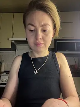 MartaLuna  online show from 15, 2, 2026