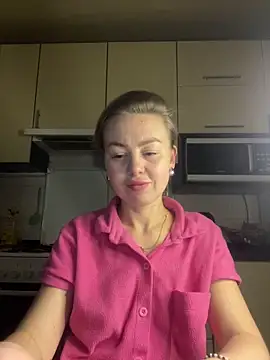 MartaLuna  online show from 17, 2, 2026