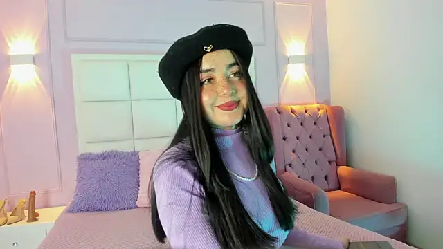 Ashleypetit online show from 17, 7, 2026
