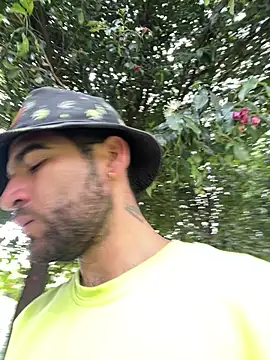 Snapshot of juan_hairy chatting on 11, 5, 2026 juan hairy online show from 11, 5, 2026
