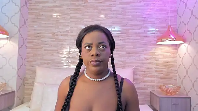 Snapshot of AliceVegga chatting on 22, 11, 2025 AliceVegga online show from 22, 11, 2025