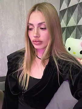 Snapshot of Elizabeth_Tay chatting on 20, 5, 2026 Elizabeth Tay online show from 20, 5, 2026