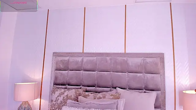 DakotaWangi online show from 19, 2, 2026