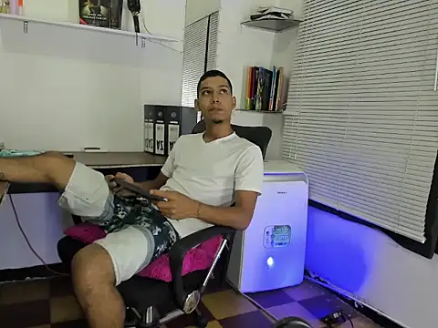 xxKamadevaxx online show from 15, 5, 2026