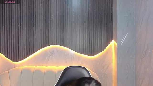 Maia Tx online show from 19, 11, 2025