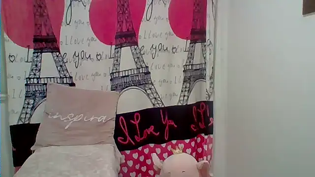 Snapshot of Venusina_07 chatting on 11, 4, 2026 Venusina 07 online show from 11, 4, 2026