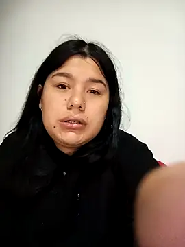 Snapshot of April_Becker chatting on 1, 12, 2025 April Becker online show from 1, 12, 2025