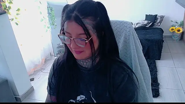 Unatatuada online show from 16, 9, 2025