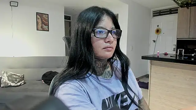 Snapshot of Unatatuada chatting on 9, 4, 2026 Unatatuada online show from 9, 4, 2026