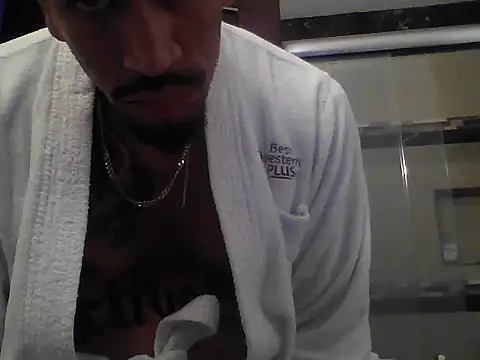 Snapshot of busnfatnutsLildee chatting on 2, 8, 2026 busnfatnutsLildee online show from 2, 8, 2026
