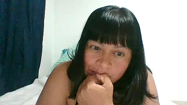 Snapshot of adri89-g chatting on 9, 1, 2026 adri89-g online show from 9, 1, 2026