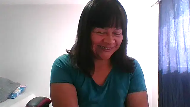 Snapshot of adri89-g chatting on 10, 1, 2026 adri89-g online show from 10, 1, 2026