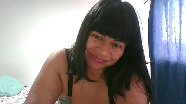 Snapshot of adri89-g chatting on 15, 1, 2026 adri89-g online show from 15, 1, 2026
