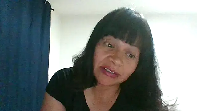 Snapshot of adri89-g chatting on 27, 4, 2026 adri89-g online show from 27, 4, 2026
