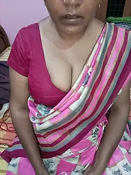 Snapshot of KannadaTamilTeluguBeauty chatting on 23, 6, 2026 KannadaTamilTeluguBeauty online show from 23, 6, 2026