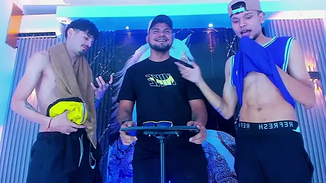 Snapshot of Iam_Steven chatting on 29, 9, 2025 Iam Steven online show from 29, 9, 2025