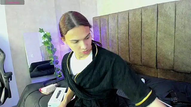 Almaazz online show from 21, 10, 2025