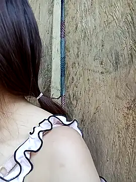 bonnie-00 online show from 12, 4, 2026