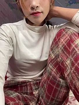 Mina-pusy online show from 9, 2, 2026