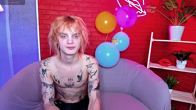 Snapshot of ArchiehalI chatting on 29, 9, 2025 ArchiehalI online show from 29, 9, 2025