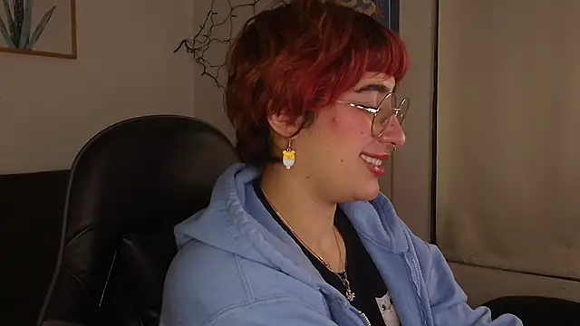 Snapshot of Miacatsito3 chatting on 12, 2, 2026 Miacatsito3 online show from 12, 2, 2026