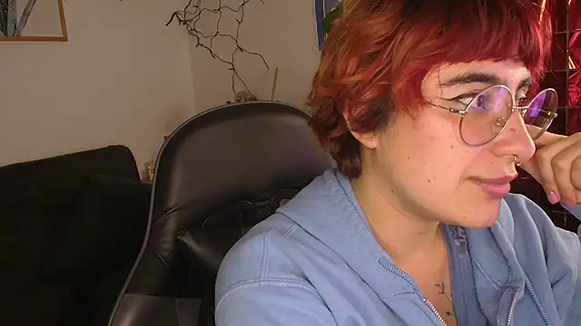 Snapshot of Miacatsito3 chatting on 20, 2, 2026 Miacatsito3 online show from 20, 2, 2026