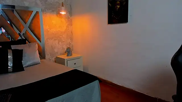 Snapshot of kraven_lust chatting on 11, 10, 2025 kraven lust online show from 11, 10, 2025