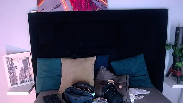 Billie Turner  online show from 26, 11, 2025