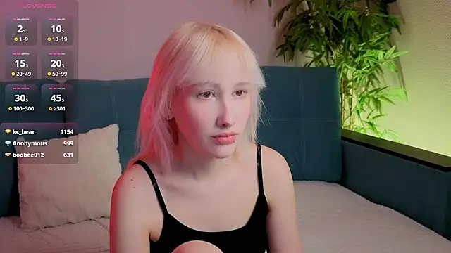 Snapshot of evlica chatting on 14, 3, 2026 evlica online show from 14, 3, 2026