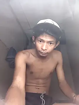 Snapshot of ainularbasoni chatting on 15, 4, 2026 ainularbasoni online show from 15, 4, 2026