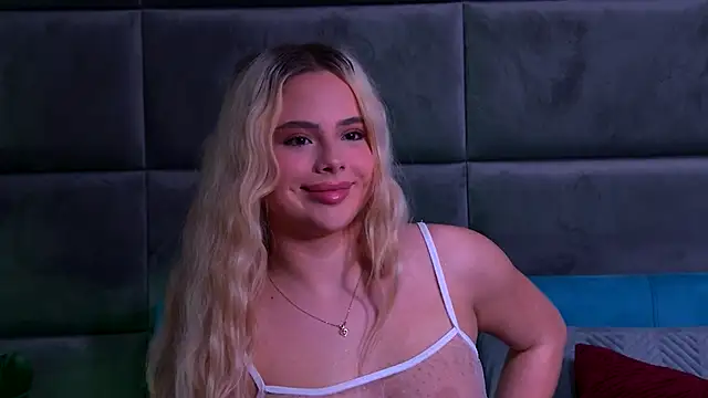 YssabelFox online show from 22, 11, 2025