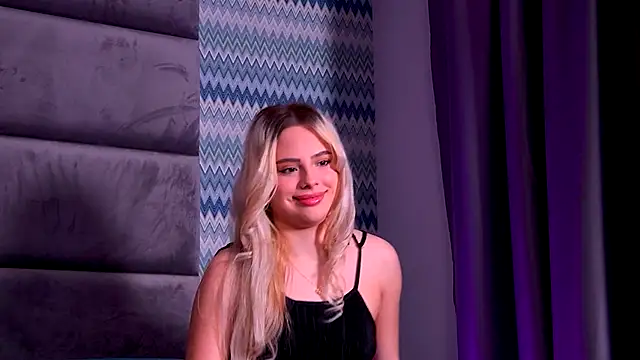 YssabelFox online show from 18, 12, 2025