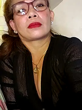 Snapshot of rimah69 chatting on 22, 11, 2025 rimah69 online show from 22, 11, 2025