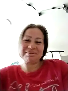 LaraCaliente online show from 26, 2, 2026