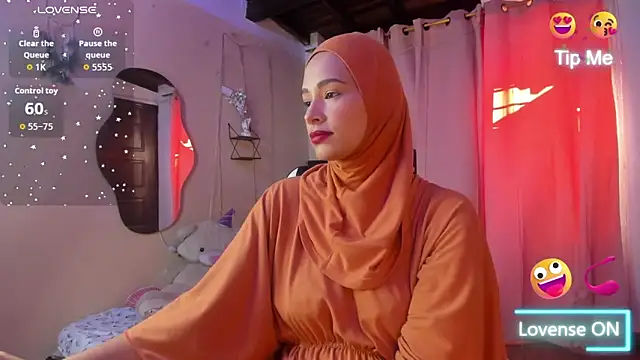 ShanaJamil online show from 10, 11, 2025