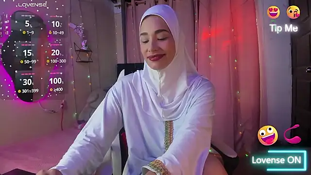 Snapshot of ShanaJamil chatting on 14, 1, 2026 ShanaJamil online show from 14, 1, 2026