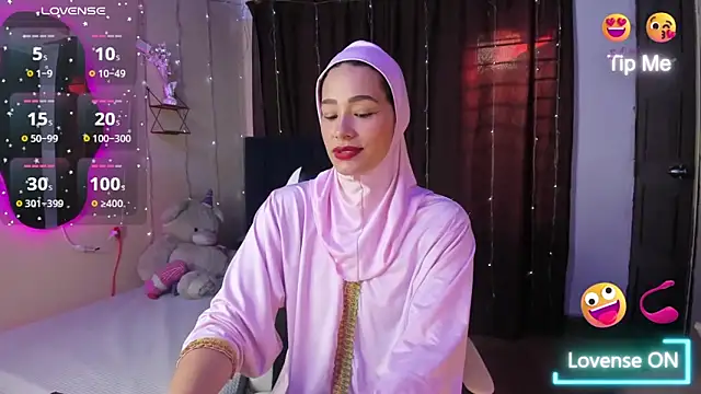 Snapshot of ShanaJamil chatting on 13, 2, 2026 ShanaJamil online show from 13, 2, 2026