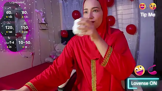 Snapshot of ShanaJamil chatting on 14, 2, 2026 ShanaJamil online show from 14, 2, 2026