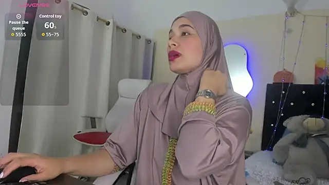 Snapshot of ShanaJamil chatting on 14, 3, 2026 ShanaJamil online show from 14, 3, 2026