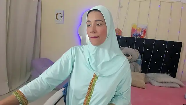 Snapshot of ShanaJamil chatting on 16, 3, 2026 ShanaJamil online show from 16, 3, 2026