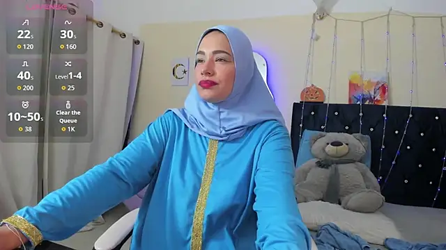 Snapshot of ShanaJamil chatting on 7, 4, 2026 ShanaJamil online show from 7, 4, 2026