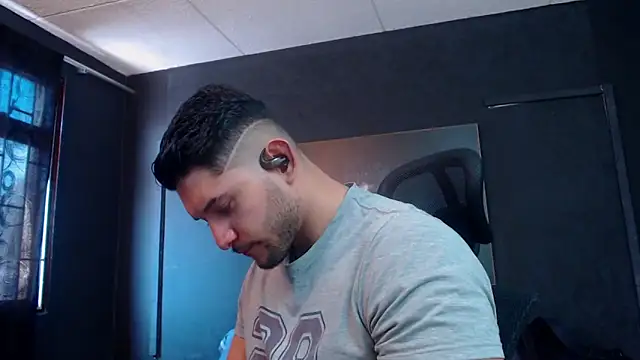 Snapshot of RichardMilleer chatting on 10, 2, 2026 RichardMilleer online show from 10, 2, 2026